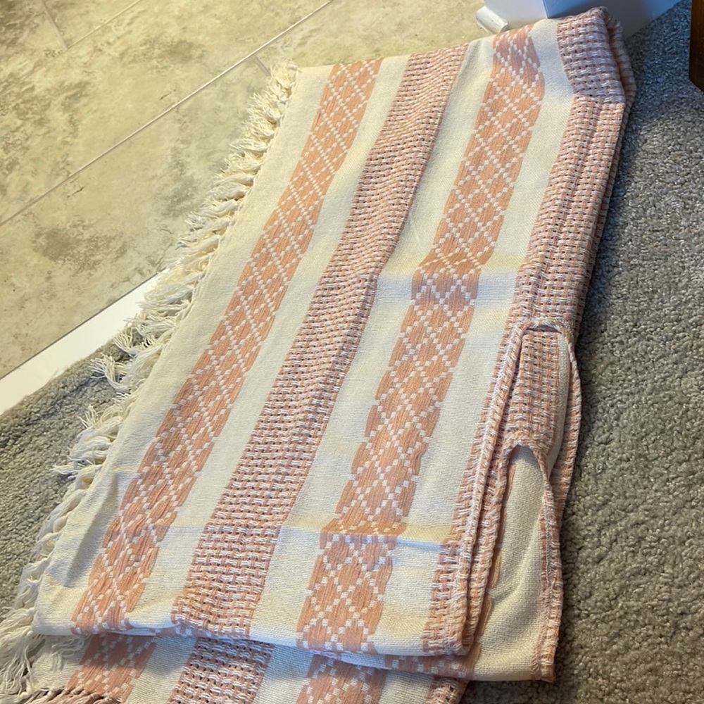 Free People Ruana wrap NEW